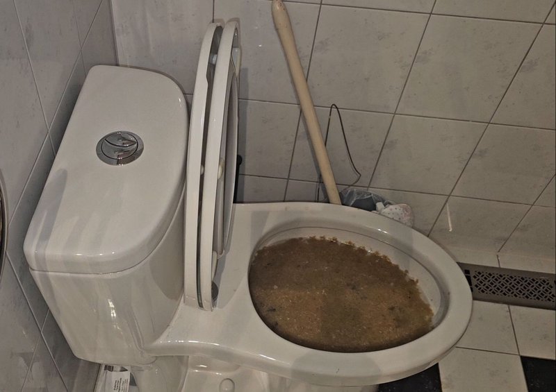 马桶堵塞疏通