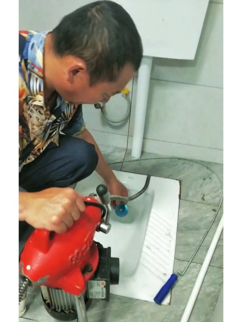 家庭清洁新武器：地漏疏通妙招